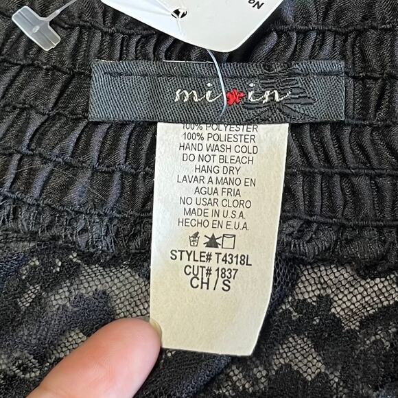 Mi.in Y2k Lace Off The Shoulder Top - Picture 5 of 6